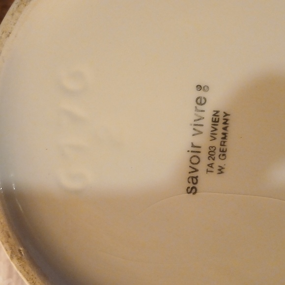 Savoir Vivre Germany Red White Blue Pitcher - Picture 4 of 6